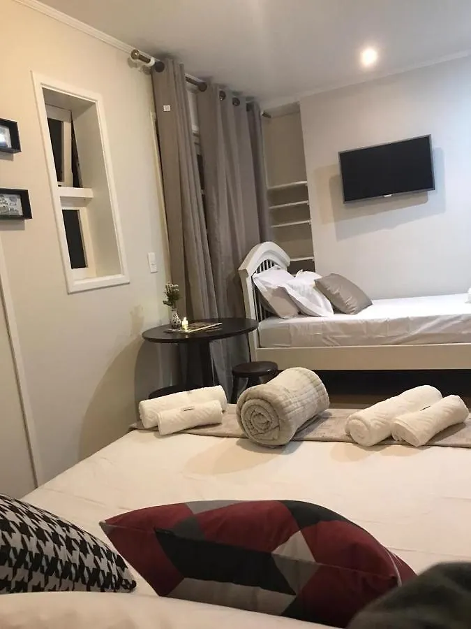 Suites Campos Do Jordao Bairro Capivari 0*,